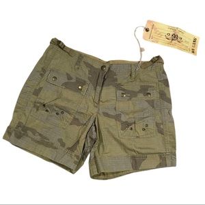 NWT Da-Nang Camouflage Shorts